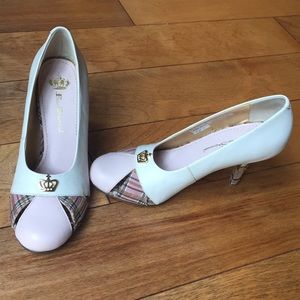 NWOB Ben Sherman pink and white leather pump